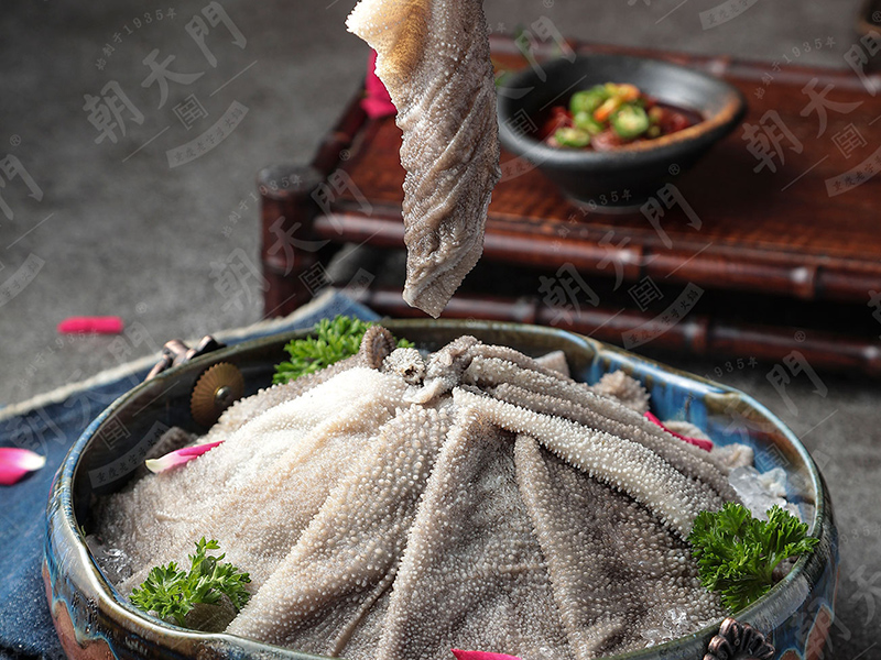 火鍋店服務(wù)員該如何引導(dǎo)顧客點(diǎn)菜？