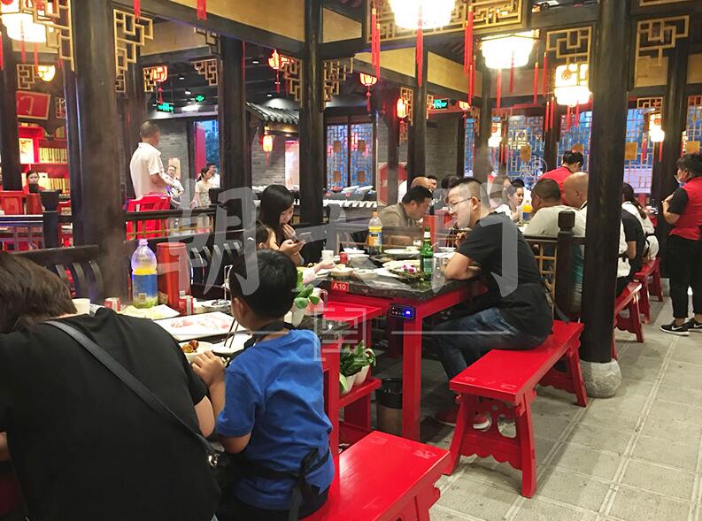 火鍋加盟店怎么經(jīng)營才火？這幾個(gè)技巧可以參考