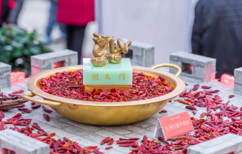 吃火鍋有哪些講究？跟著老重慶人學起來！