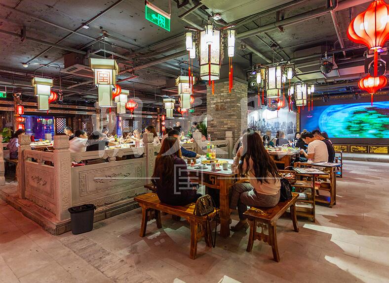 知名品牌火鍋有哪些？如何對(duì)比選擇？