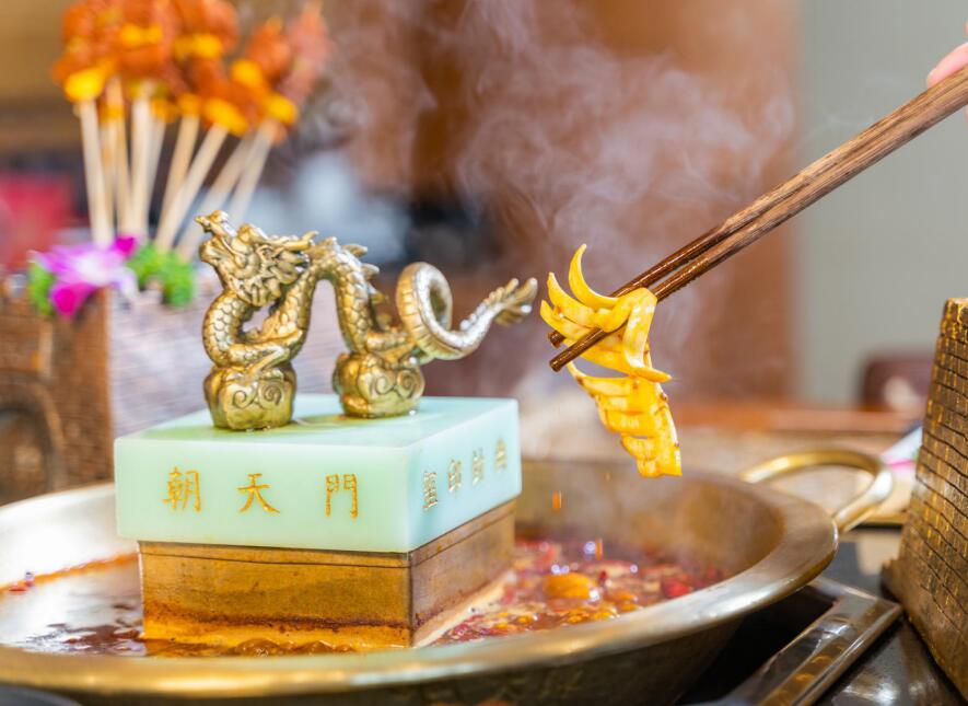 深圳開火鍋加盟店，選擇什么品牌更有市場？