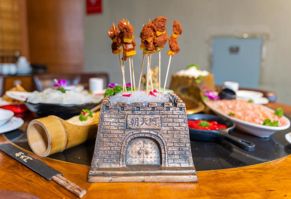 天長開火鍋加盟店，需了解這幾個行業(yè)趨向！