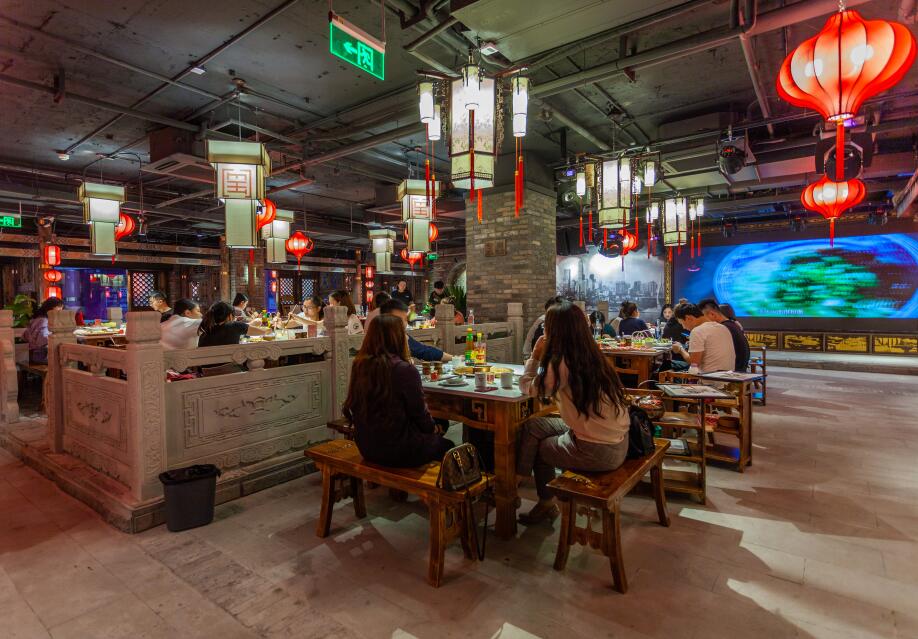 為什么不少年輕人都辭職去開火鍋店了？