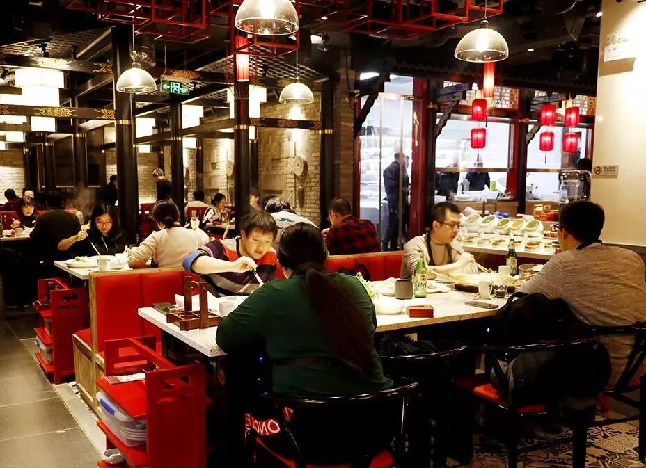 新開的重慶火鍋店沒人光顧？這樣擺盤人氣高漲！