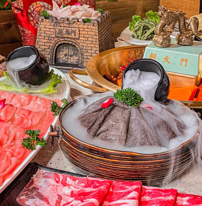 火鍋店變身潮人集結(jié)地，朝天門(mén)火鍋是如何做到的？