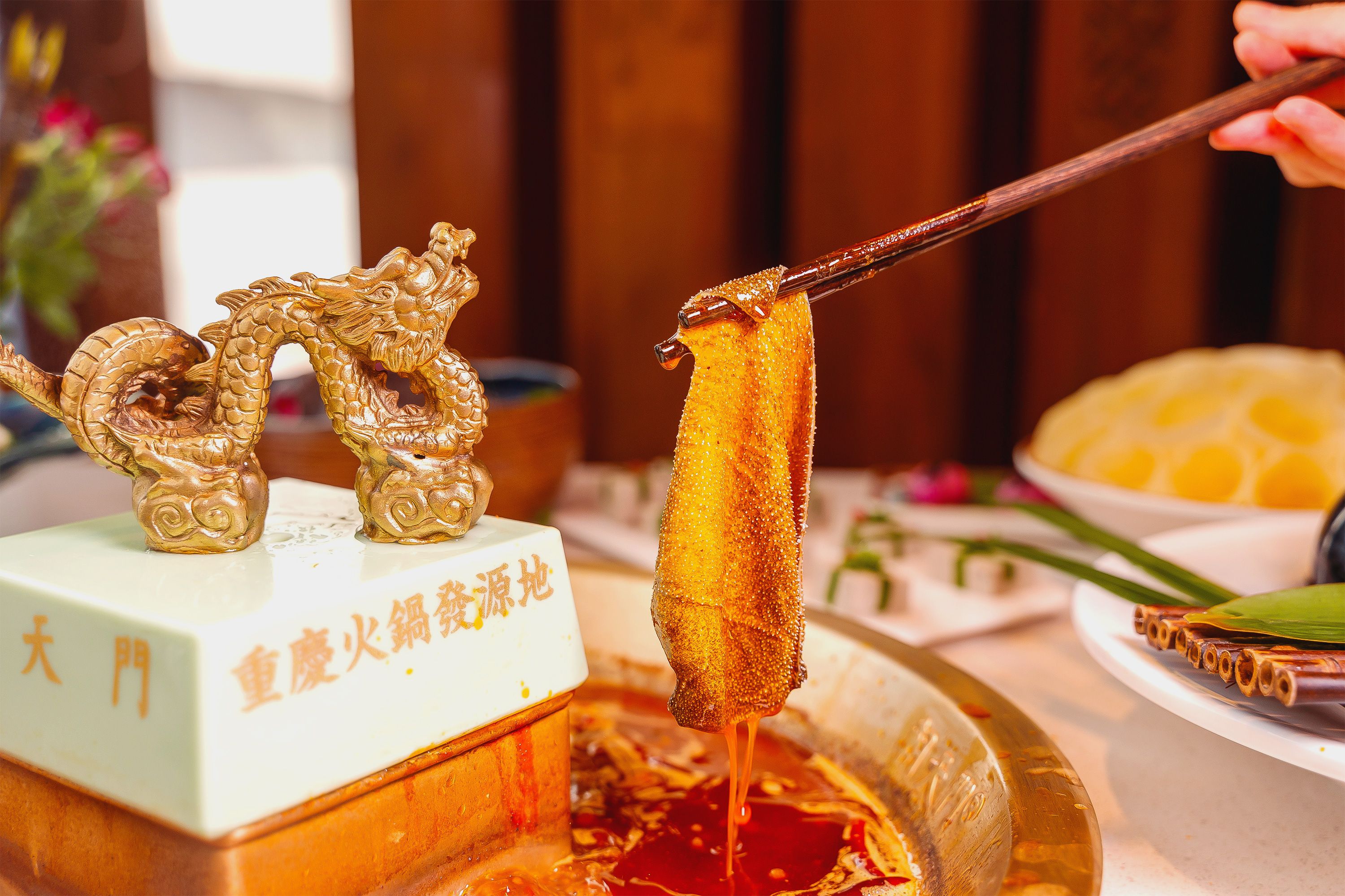 重慶火鍋加盟店，為什么毛肚如此受歡迎？