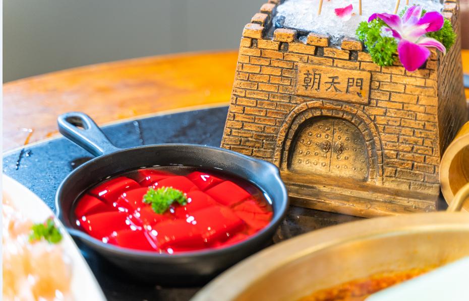 重慶水火鍋，鴨血這樣煮，味道不擺了